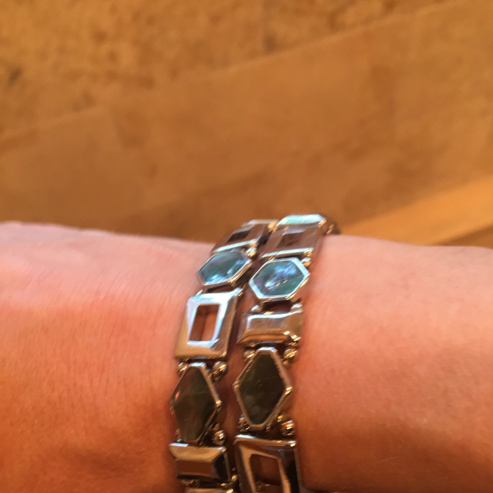 WHBM Opal/Shell Geometric Bracelet Set - Picture 3 of 3